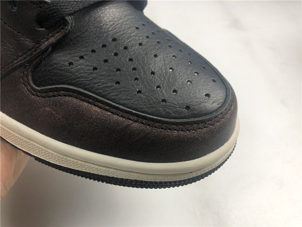 Air Jordan 1 High OG Patina 555088-033